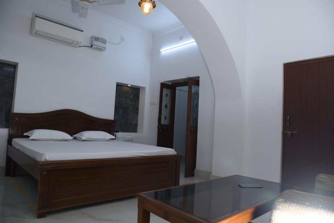 Hotel Swagatam Bikaner Exteriör bild